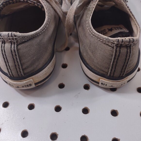 Classic Converse Gray Sneakers, Size Toddler 8 - Picture 3 of 6